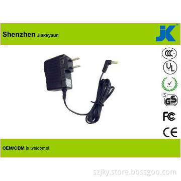 solar laptop charger 12V1A UA